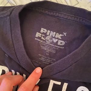 Pink Floyd shirt